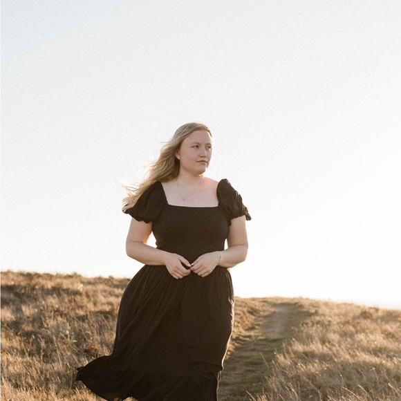 Meet your Posher, Elaina - Picture 1 of 1